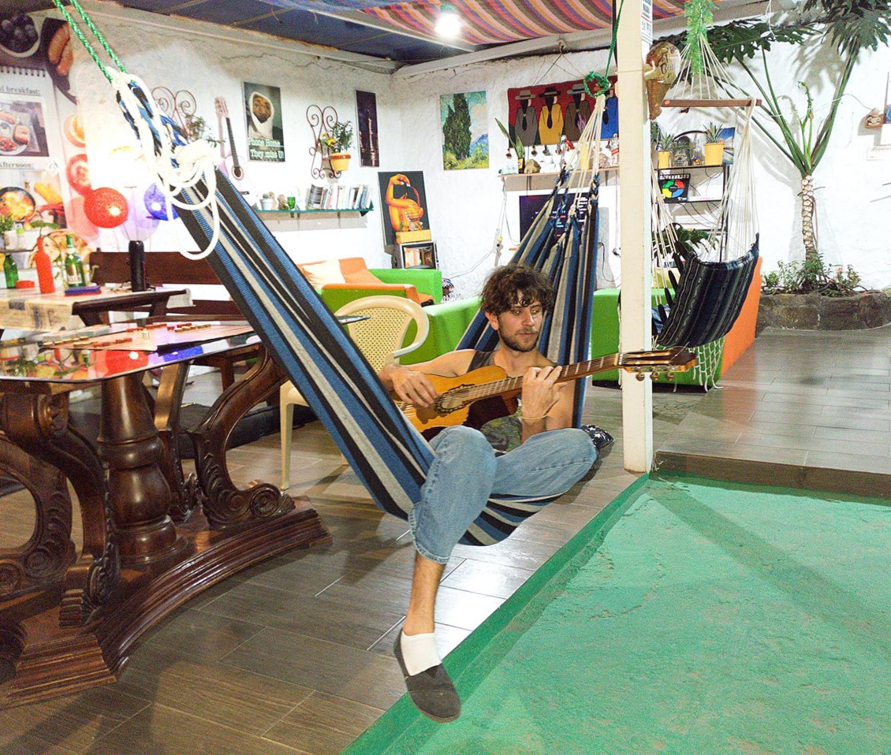 Hostal Inti Raymi Backpackers Baños Dış mekan fotoğraf